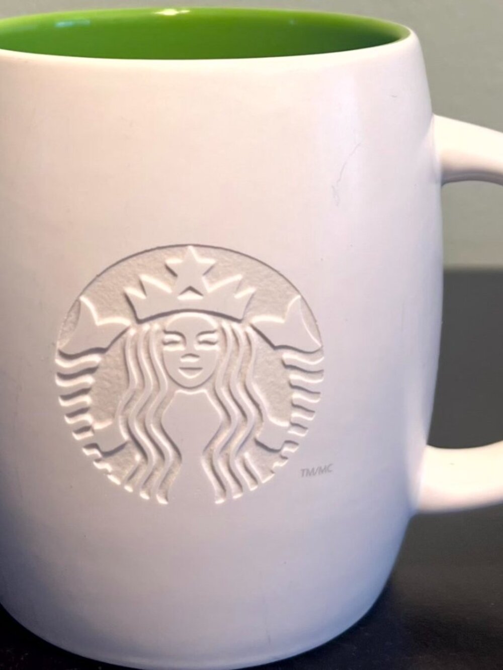 Starbucks 2011 White Barrel Mug Etched Siren Logo Green Inside 15oz Coffee Cup